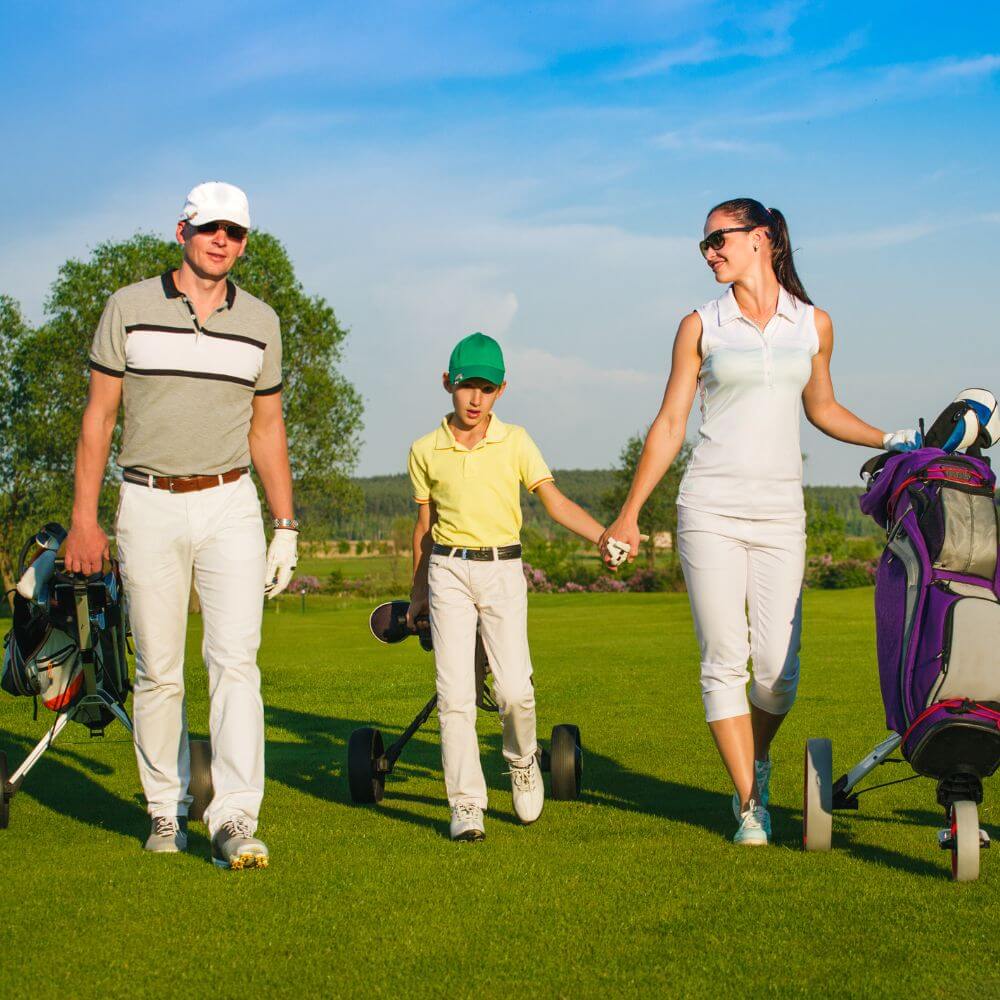 How to Swing a Golf Club Beginner