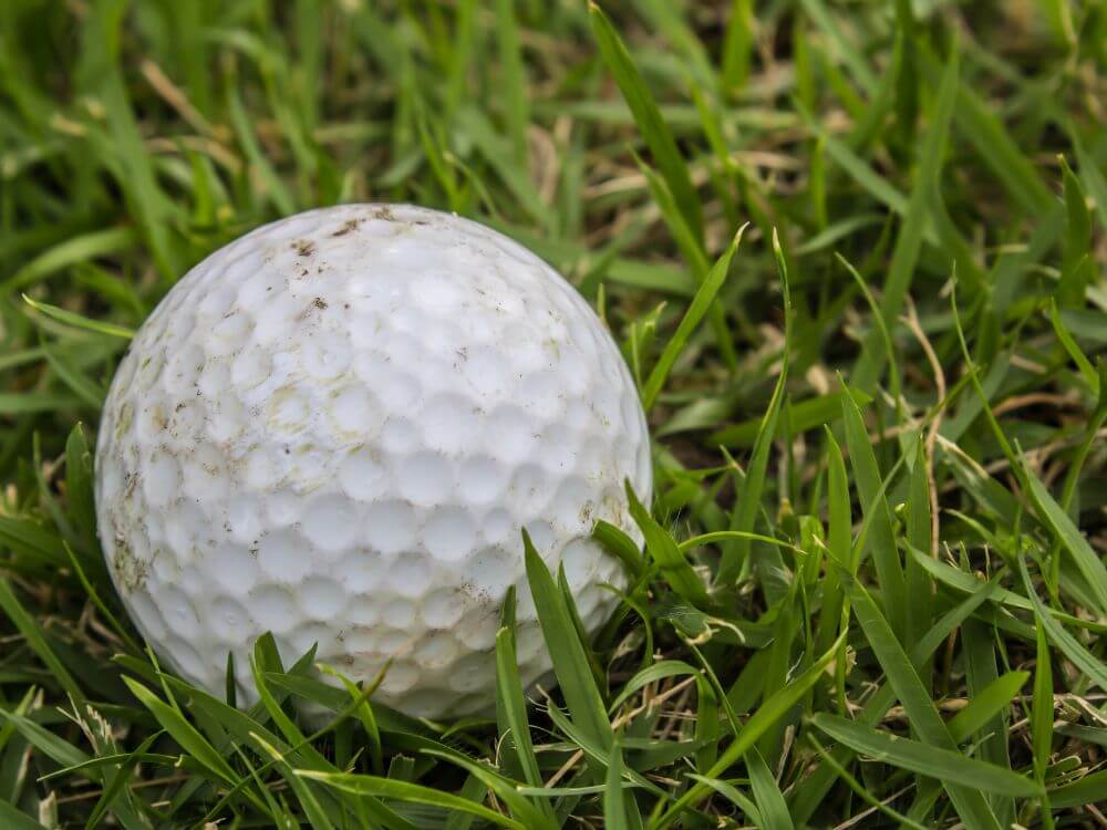 Best way to clean golf balls